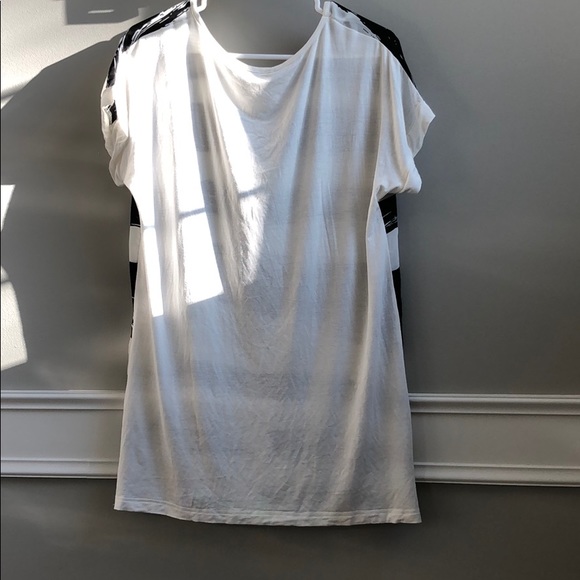 Loose cuff sleeve striped top - Picture 2 of 3